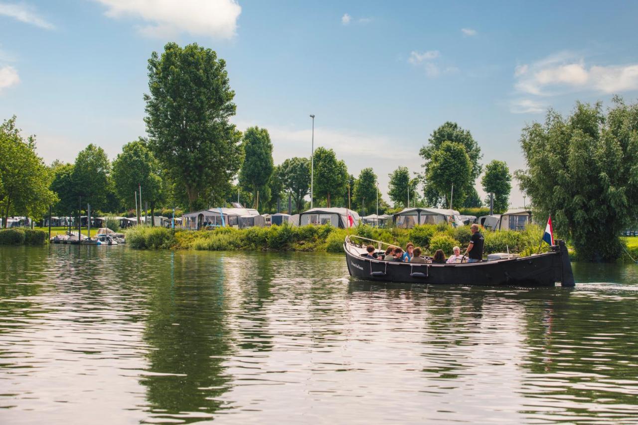 Marinapark Bad Nederrijn Hotel Maurik Bagian luar foto