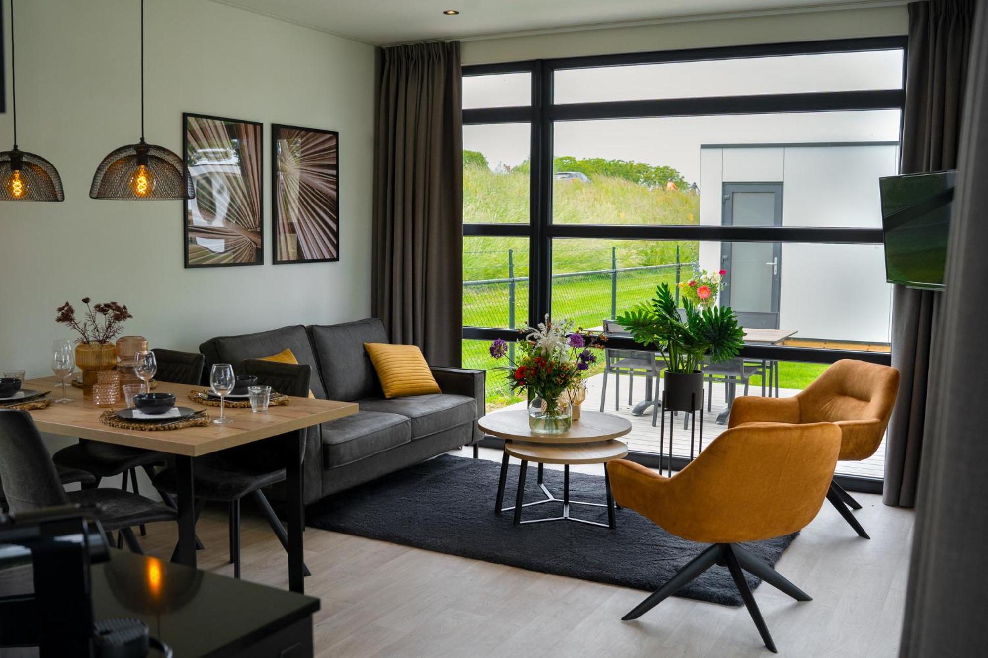 Marinapark Bad Nederrijn Hotel Maurik Bagian luar foto