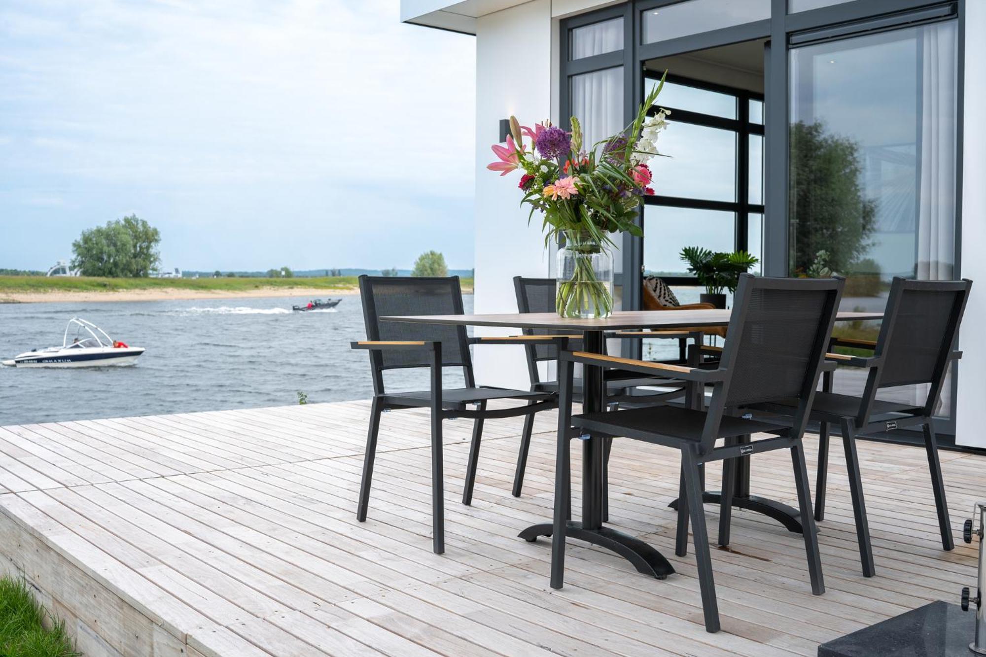 Marinapark Bad Nederrijn Hotel Maurik Bagian luar foto