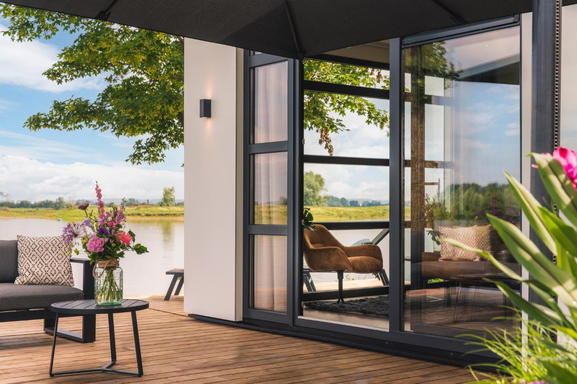 Marinapark Bad Nederrijn Hotel Maurik Bagian luar foto