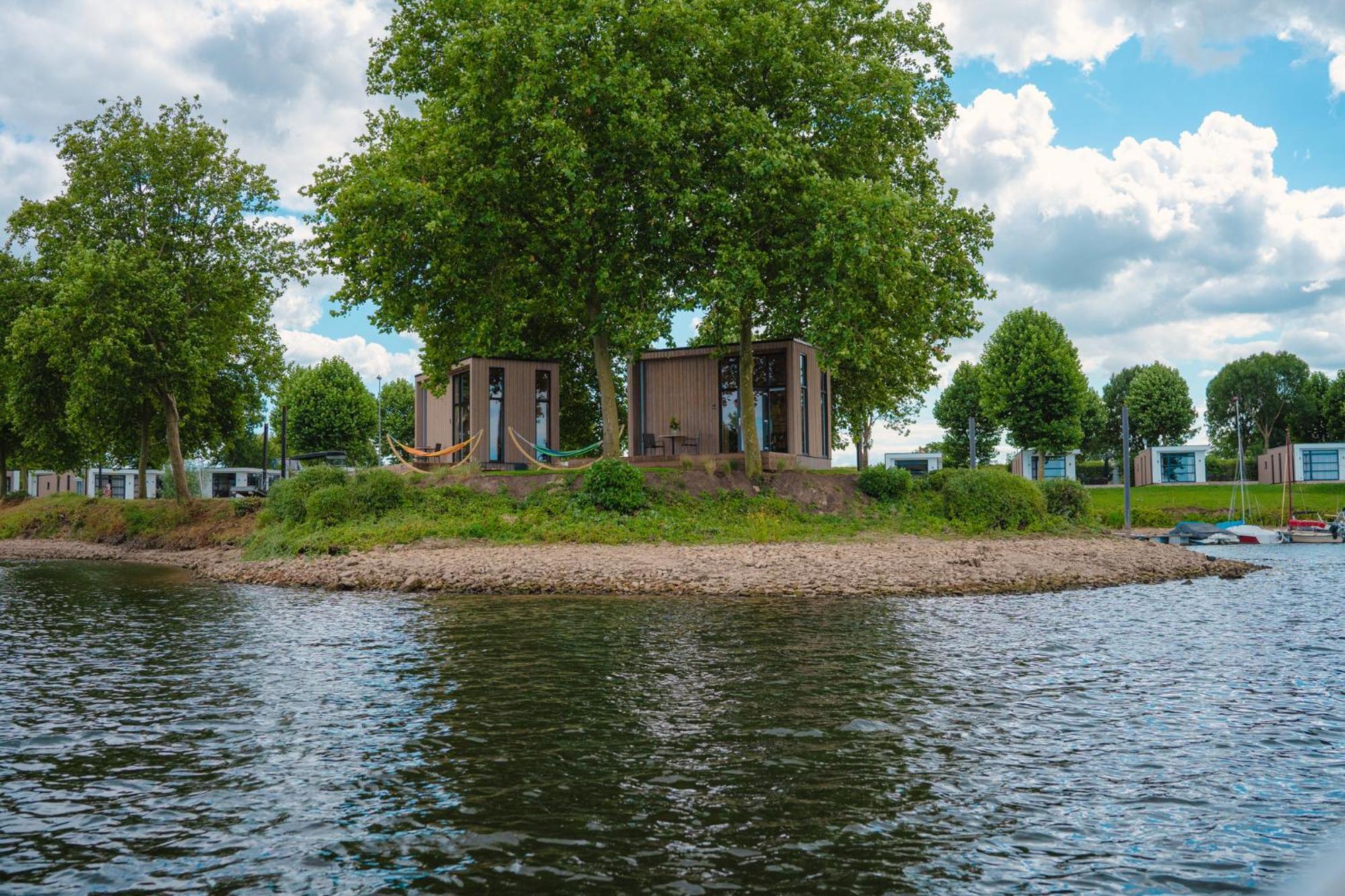 Marinapark Bad Nederrijn Hotel Maurik Bagian luar foto
